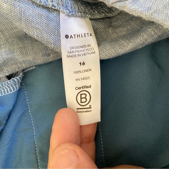 Lot of 2 size 16 Linen Shorts Athleta Cabo, Old Navy Everyday Short - Picture 7 of 16
